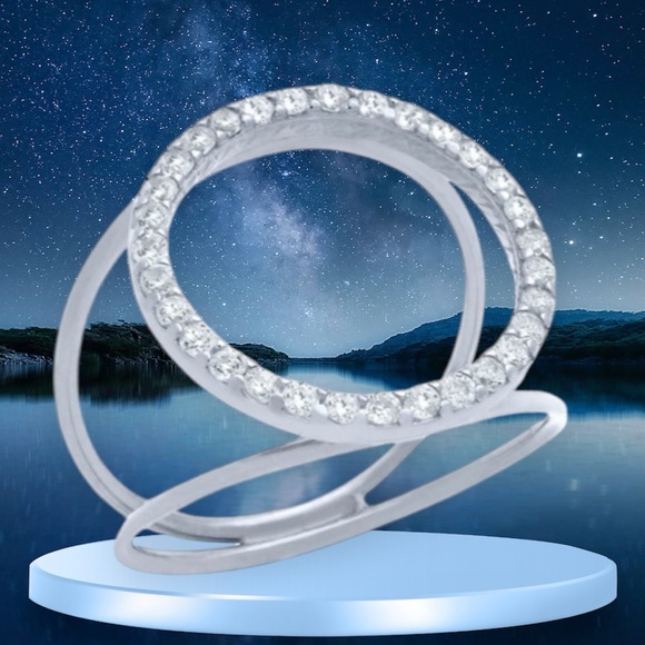 NWOT 925 Rhoduim plated SPLIT SHANK RING WITH 18MM CZ ETERNITY - Picture 1 of 9